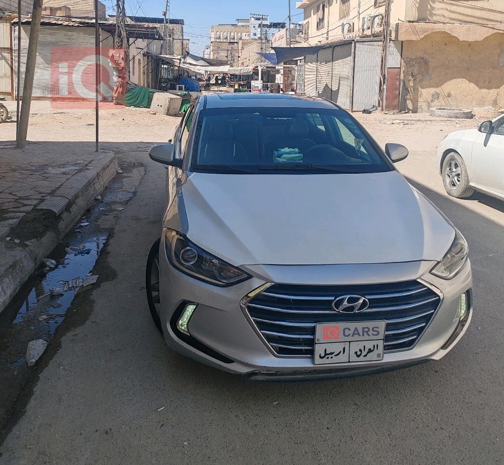 هیوندای ئەلەنترا